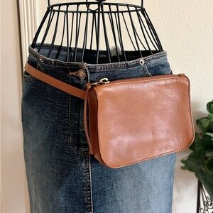 Madewell The Simple Pouch Belt Bag Saddle Brown Leather Fanny Pack Handbag - M